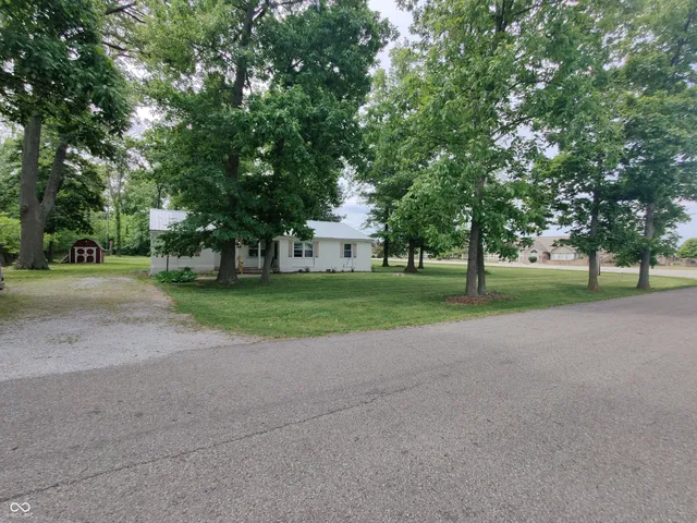 $125 | 9 East 225 North, Shelbyville, IN 46176