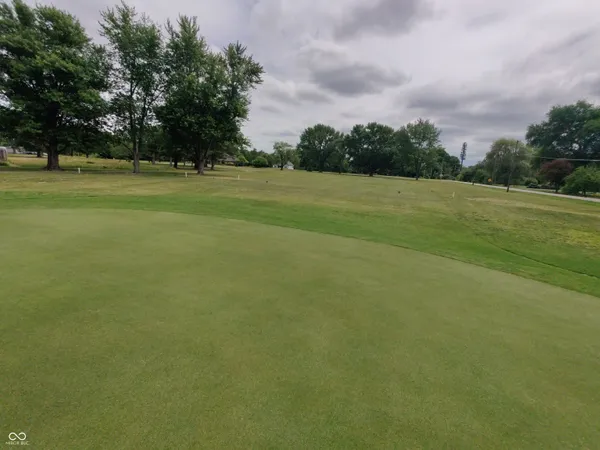 $125 | 9 East 225 North, Shelbyville, IN 46176