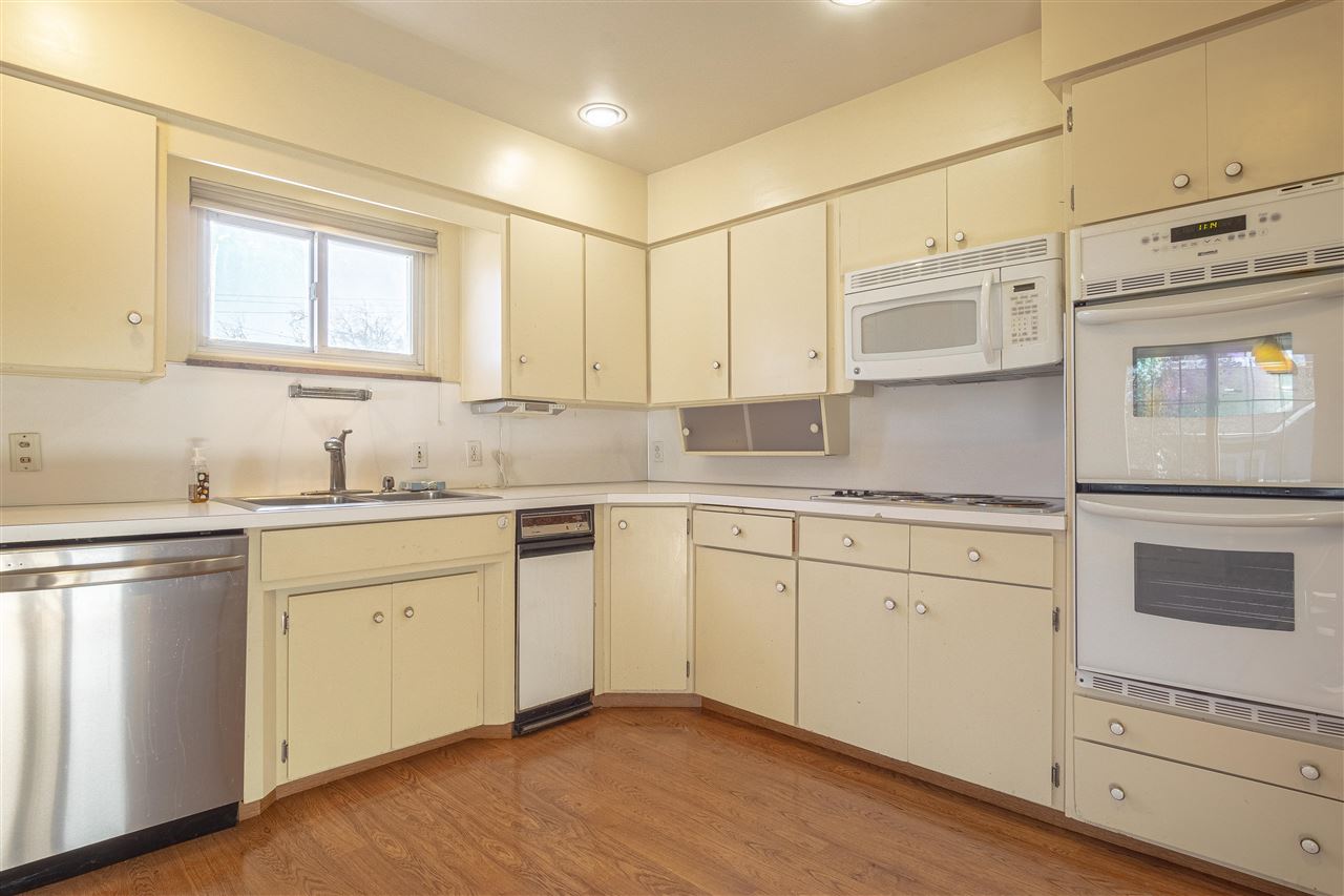 2101 Miller Road Flint, MI 48503 - Photo 23 of 41 50061484-22.JPG