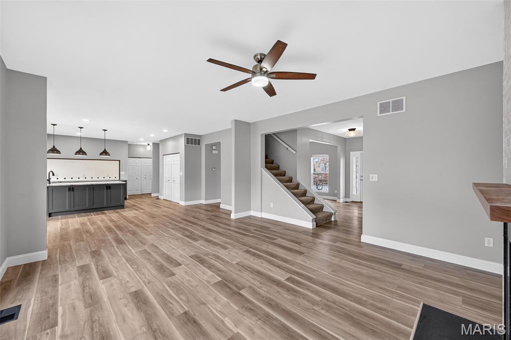 1290 Shorewind Trail St. Charles, MO 63303 - Photo 12 of 48