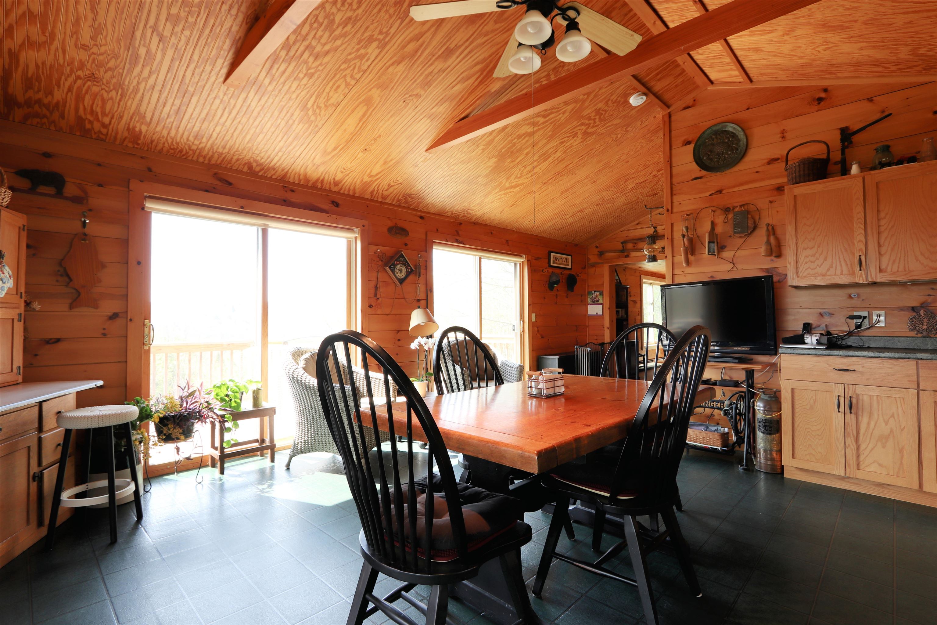 429 Whitehill Road Ryegate, VT 05042 - Photo 10 of 37