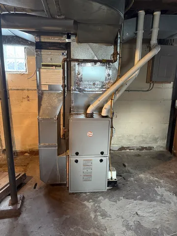 $179,900 | 17 West Linwood Avenue, Oshkosh, WI 54901