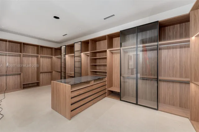 $9,950,000 | 6840 Southwest 92nd Street, Pinecrest, FL 33156