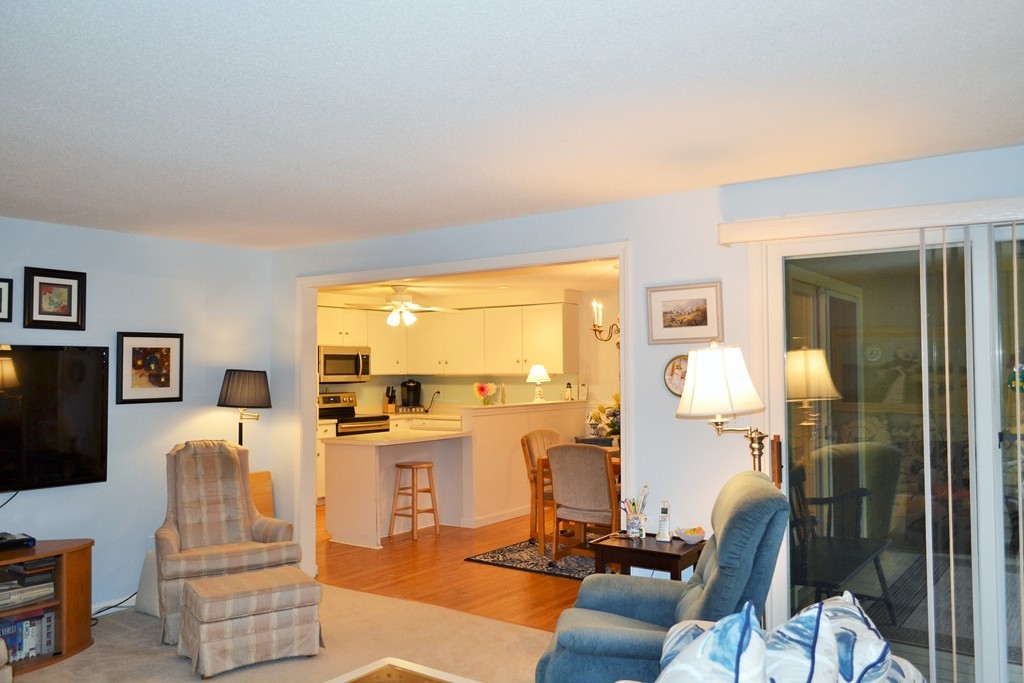 135 Village Post Road, Unit 135 Danvers, MA 01923 - Photo 7 of 25 Gallery Image 7