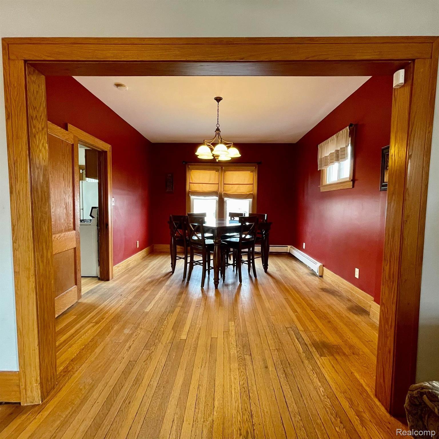 129 Walnut Street River Rouge, MI 48218 - Photo 11 of 45 129 walnut street - river rouge mi (26).jpg