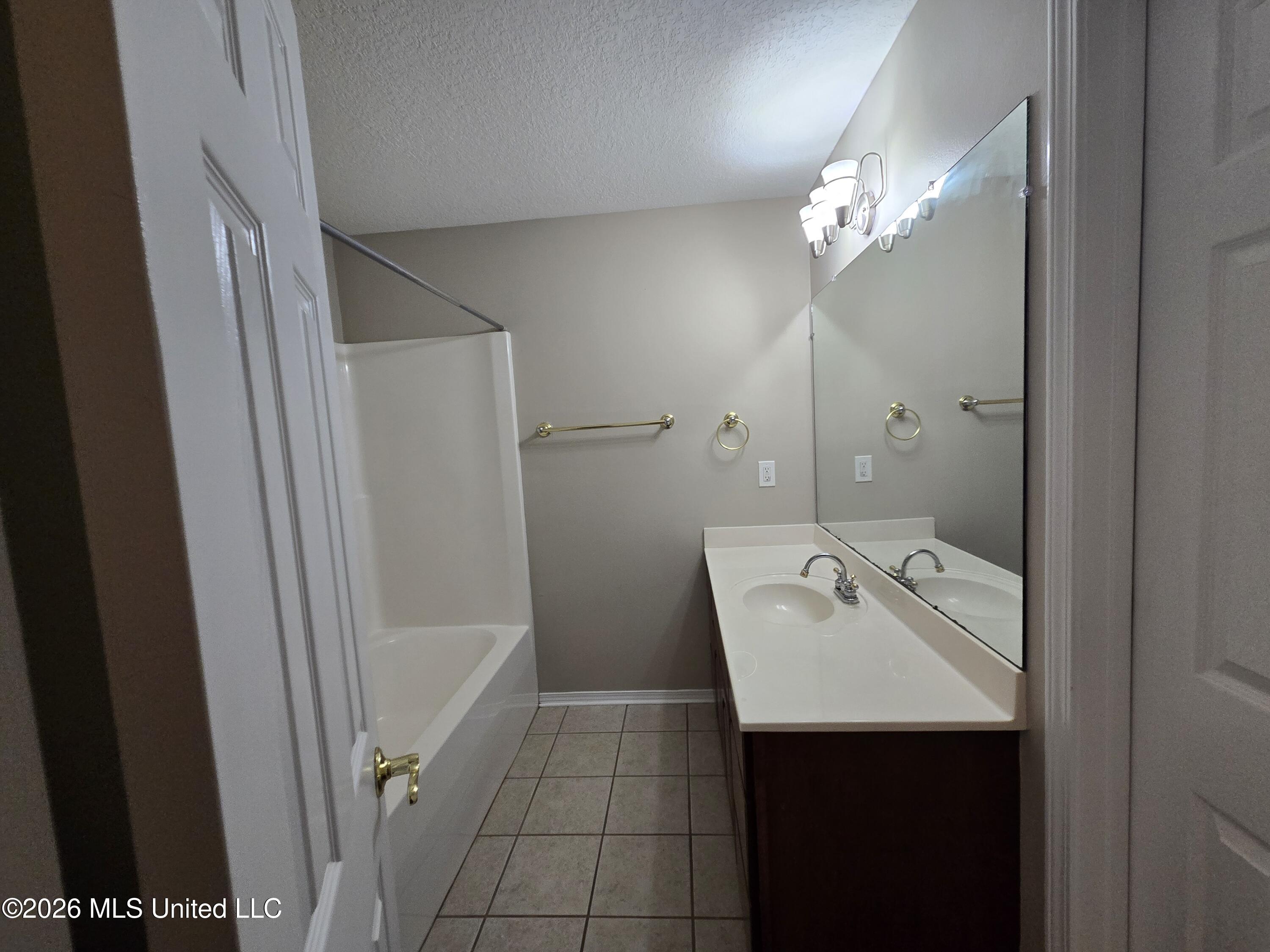 13488 Addison Avenue Gulfport, MS 39503 - Photo 4 of 19 20260615_160320