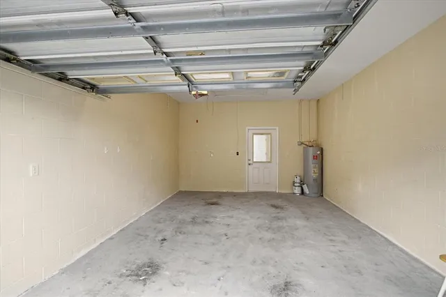 $2,100 | 17239 Chateau Pine Way, Clermont, FL 34711