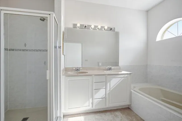 $2,100 | 17239 Chateau Pine Way, Clermont, FL 34711