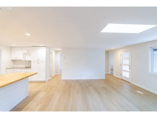 $685,000 | 1382 Northeast Drost Drive, Bend, OR 97701