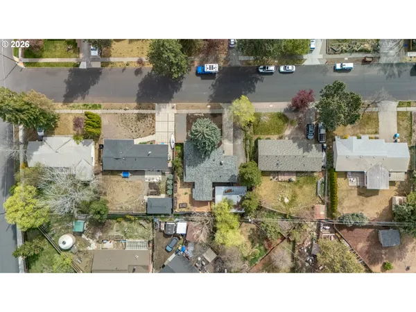 $685,000 | 1382 Northeast Drost Drive, Bend, OR 97701