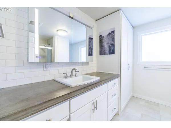 $685,000 | 1382 Northeast Drost Drive, Bend, OR 97701