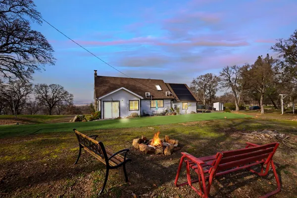 $449,000 | 211 Sunny Hills, Bangor, CA 95901