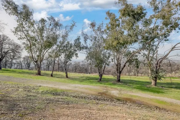 $449,000 | 211 Sunny Hills, Bangor, CA 95901