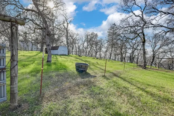 $449,000 | 211 Sunny Hills, Bangor, CA 95901