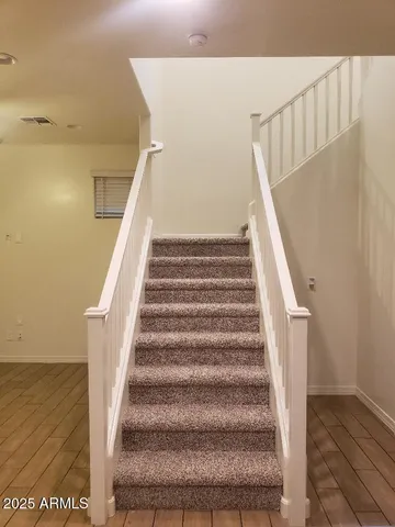 $2,400 | 5750 West Raymond Street, Phoenix, AZ 85043