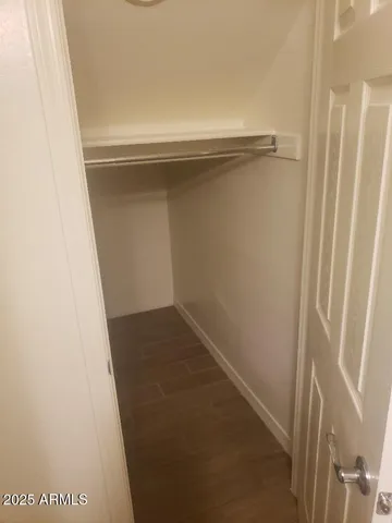 $2,400 | 5750 West Raymond Street, Phoenix, AZ 85043