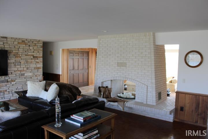 5933 Hoagland Road Fort Wayne, IN 46816 - Photo 9 of 31