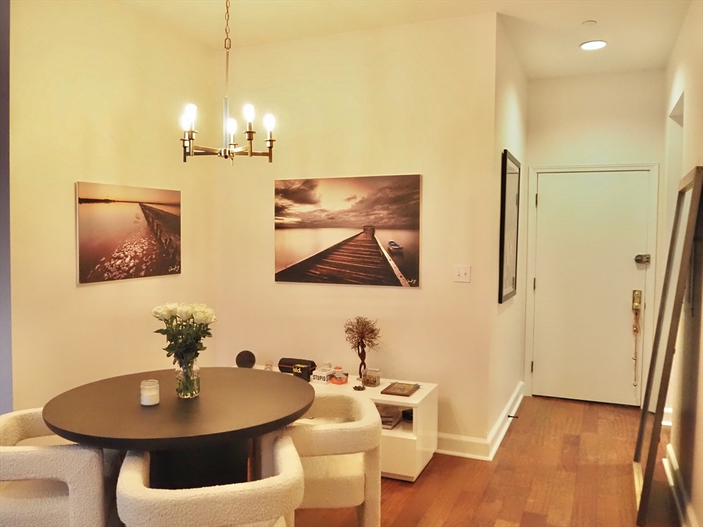 2 Clarendon Street, Unit 204 Boston, MA 02116 - Photo 4 of 13