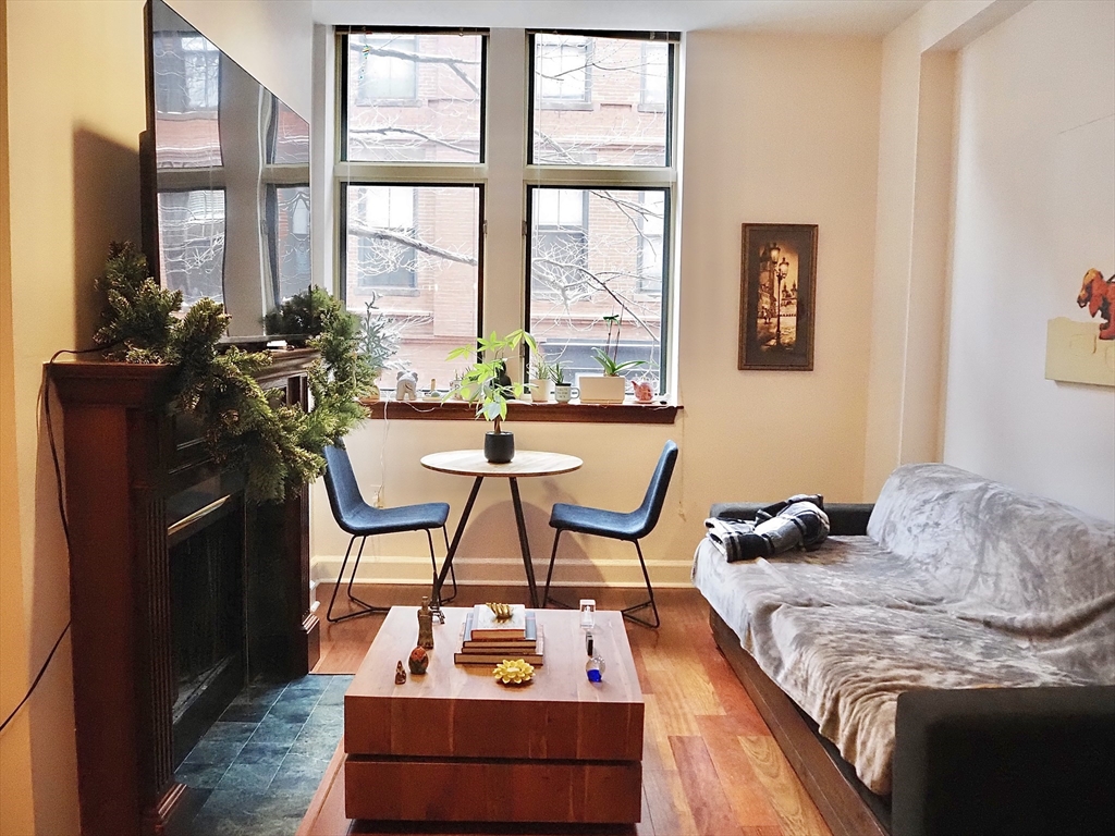 2 Clarendon Street, Unit 204 Boston, MA 02116 - Photo 9 of 13