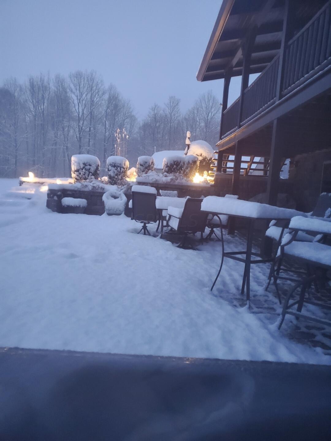 17040 Murray Road Mount Vernon, OH 43050 - Photo 9 of 64 Hot tub view!
