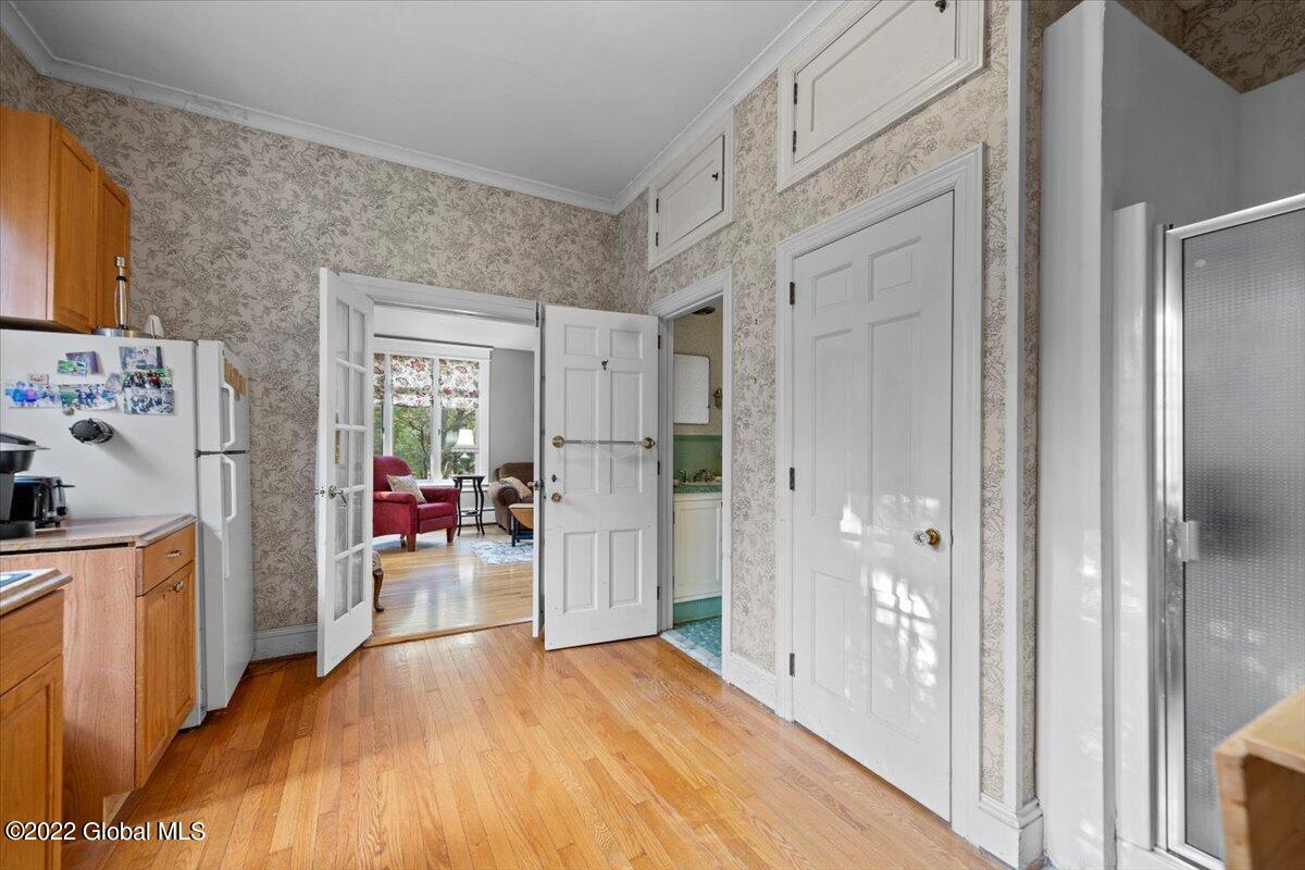 1175 Stratford Road Schenectady, NY 12308 - Photo 14 of 47 44-JUN04425