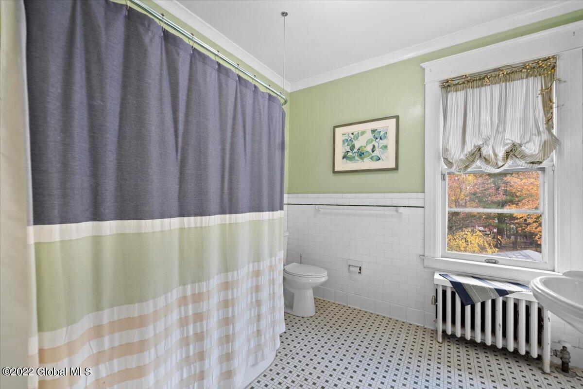 1175 Stratford Road Schenectady, NY 12308 - Photo 29 of 47 33-JUN04376
