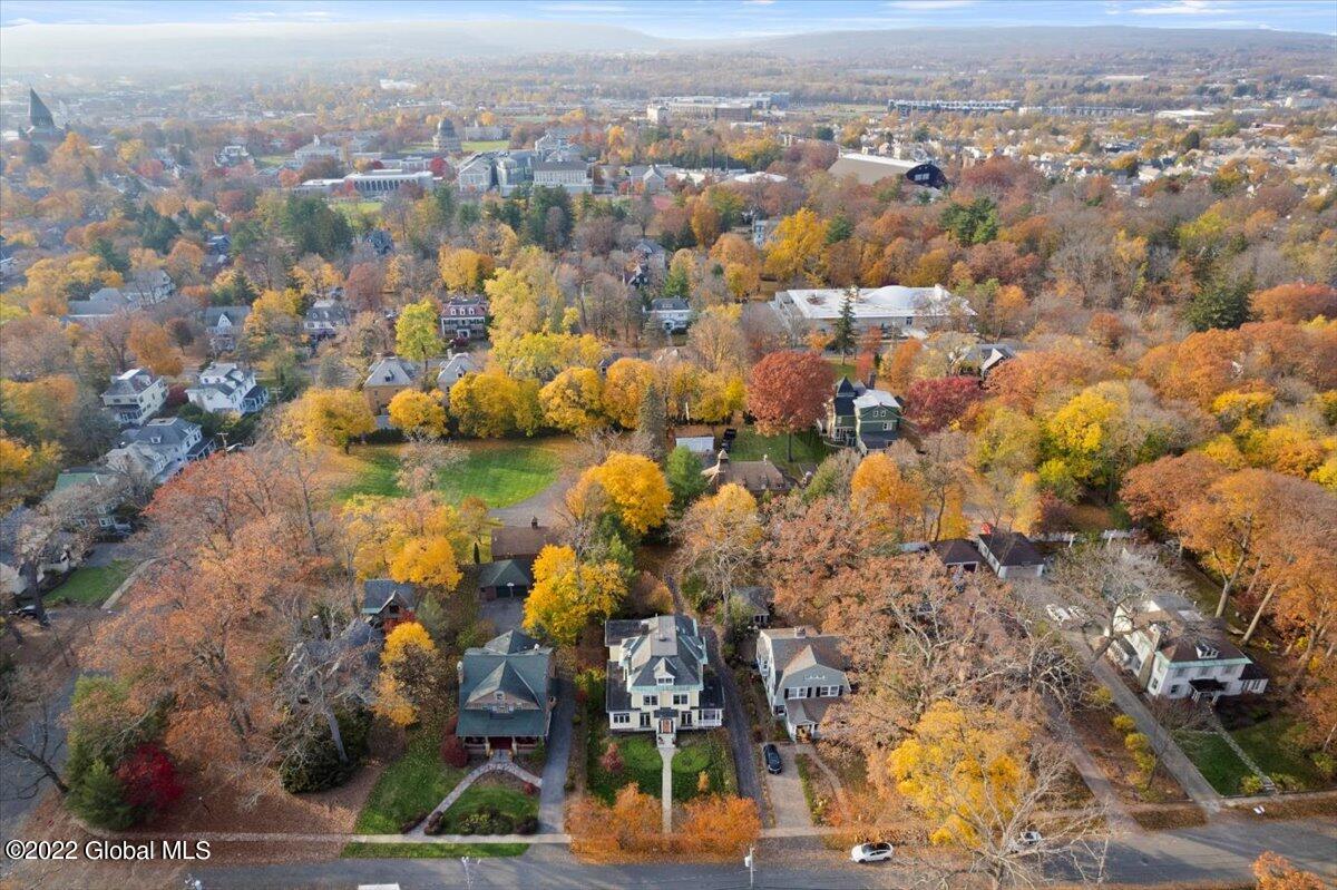 1175 Stratford Road Schenectady, NY 12308 - Photo 37 of 47 05-DJI_0262