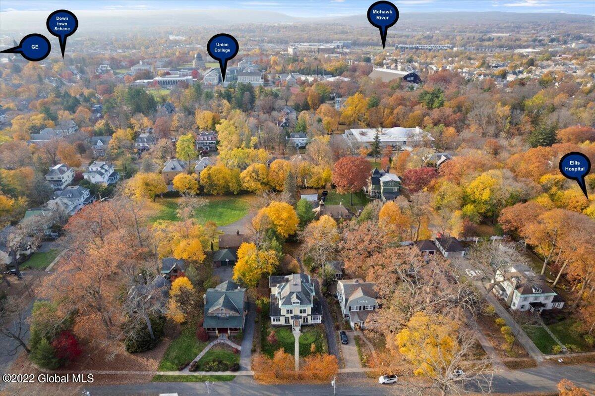 1175 Stratford Road Schenectady, NY 12308 - Photo 38 of 47 Drone Shot w Map spots