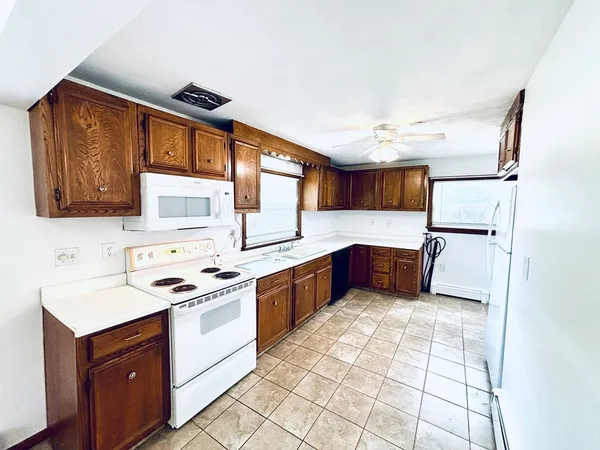 $2,600 | 16 Indian Rock Drive, Unit B, Saugus, MA 01906