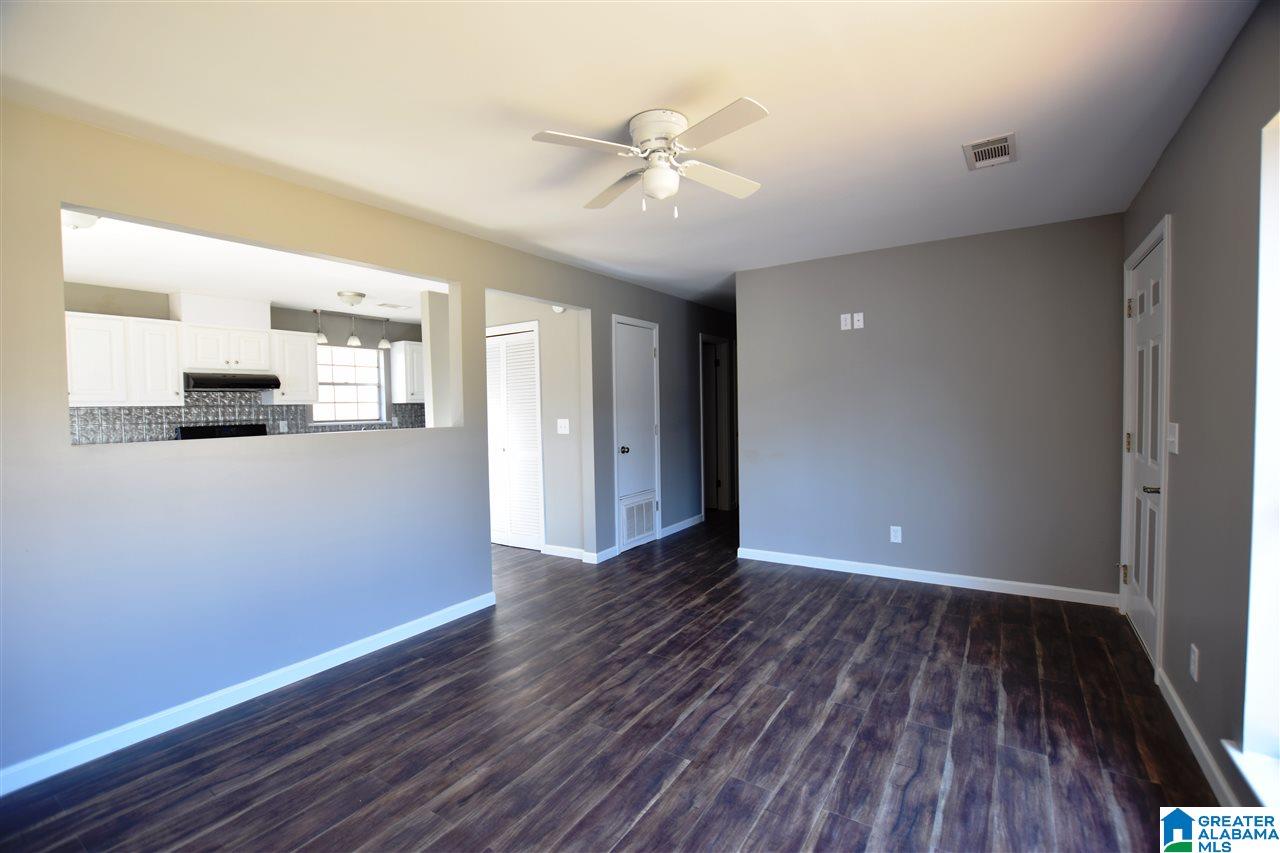 4960 Valleyview Way Adamsville, AL 35005 - Photo 5 of 36