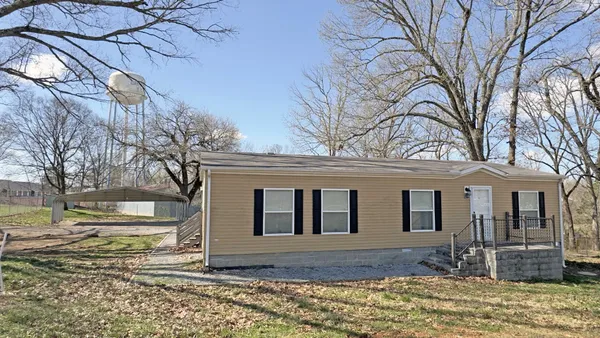 $1,830 | 1501 Thompsonville Lane, Oak Grove, KY 42262