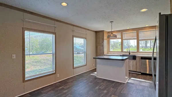 $1,830 | 1501 Thompsonville Lane, Oak Grove, KY 42262