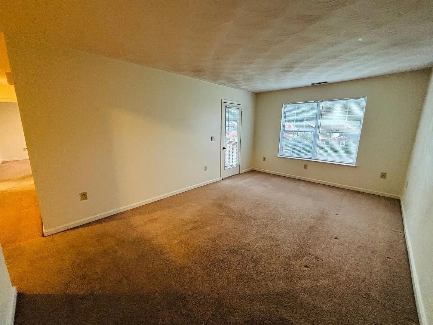 1110 Calhoun Street, Unit R Radford, VA 24141 - Photo 7 of 21 Gallery Image 7