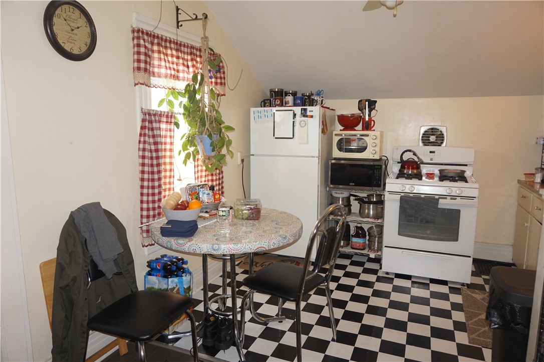 4271 Culver Road Irondequoit, NY 14622 - Photo 22 of 33