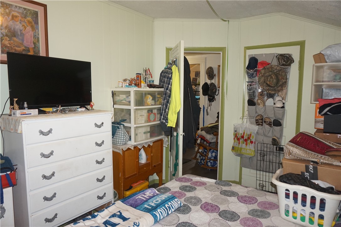 4271 Culver Road Irondequoit, NY 14622 - Photo 26 of 33