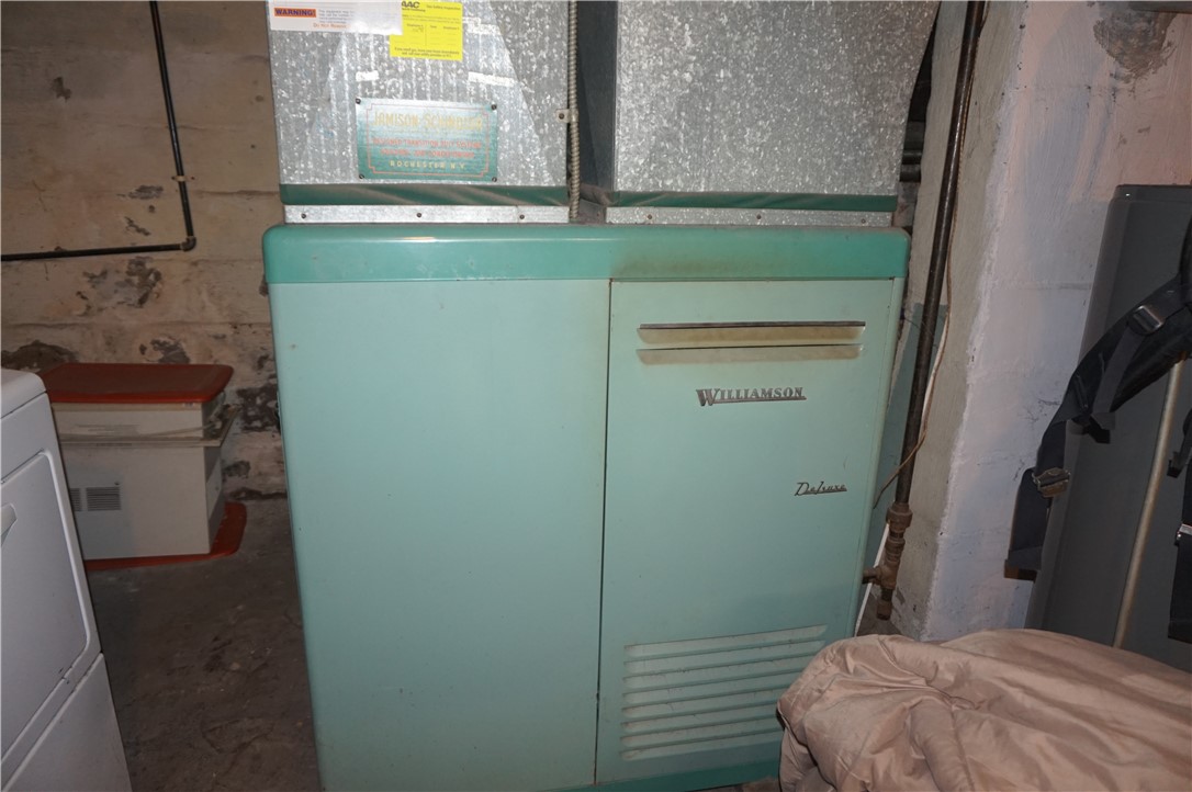 4271 Culver Road Irondequoit, NY 14622 - Photo 30 of 33