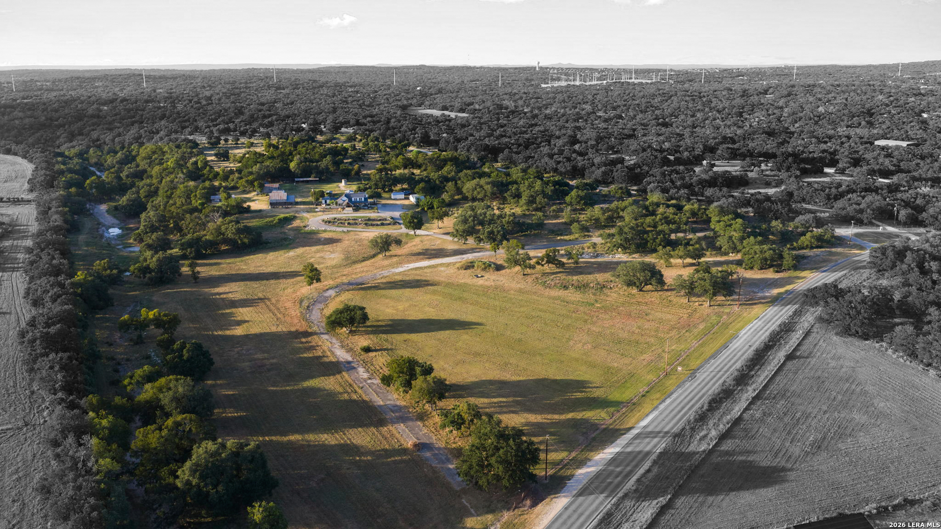 2825 West Ammann Road Bulverde, TX 78163 - Photo 2 of 78 Gallery Image 2