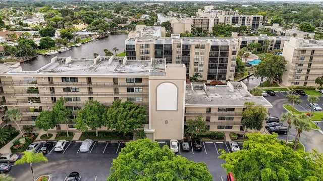 $5,500 | 8 Royal Palm Way, Unit 107, Boca Raton, FL 33432