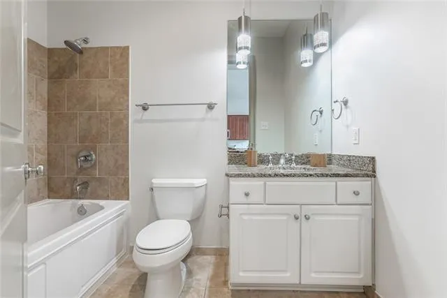 $1,675 | 1201 Canal Street, Unit 425, New Orleans, LA 70112