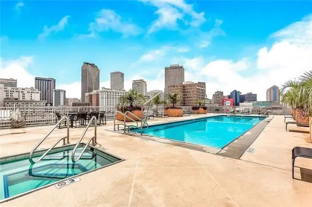 $1,675 | 1201 Canal Street, Unit 425, New Orleans, LA 70112