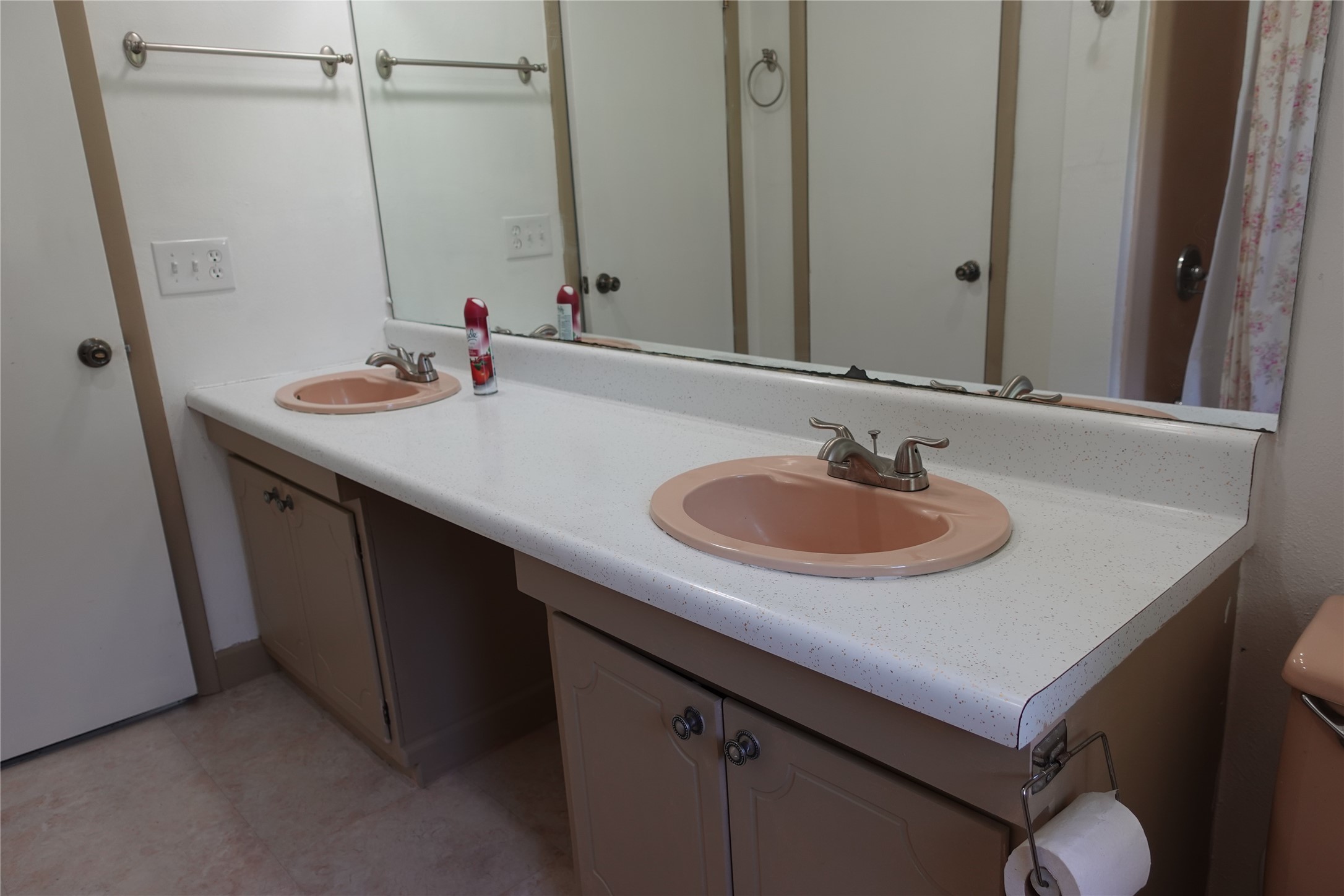 328 Pierce Hill Road Vestal, NY 13850 - Photo 15 of 39