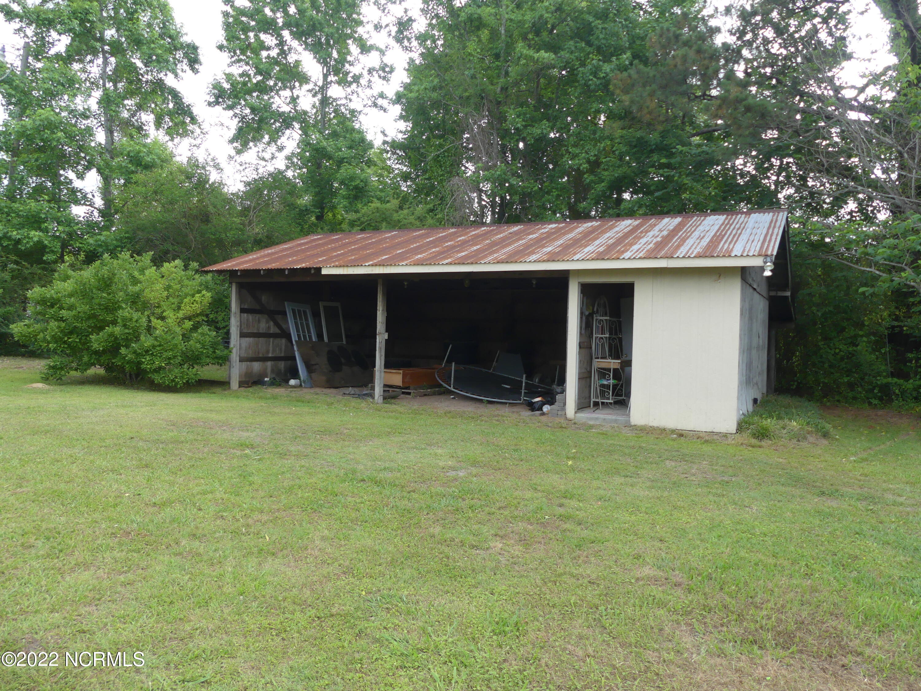 153 Clarks Landing Loop Road Rocky Point, NC 28457 - Photo 9 of 14 P1020478