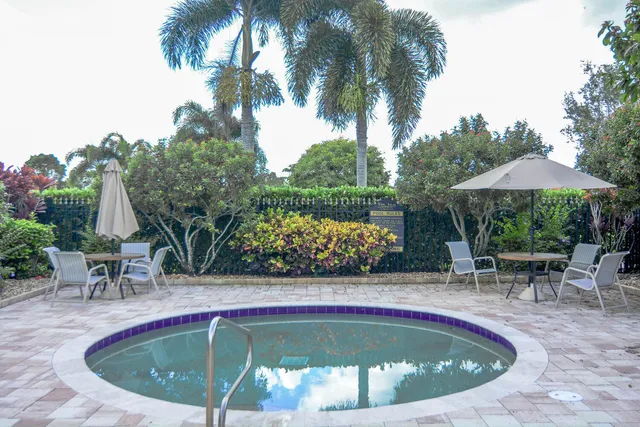 $10,000 | 4676 Manderly Drive, Wellington, FL 33449