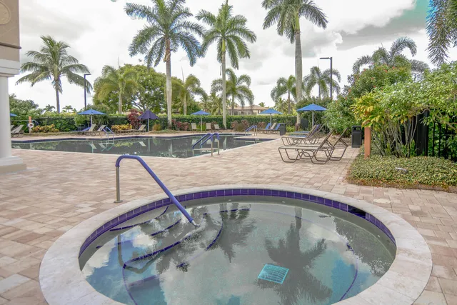 $10,000 | 4676 Manderly Drive, Wellington, FL 33449