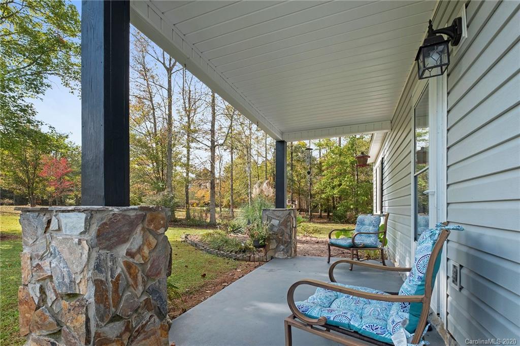 722 Hall Spencer Road Catawba, SC 29704 - Photo 3 of 29