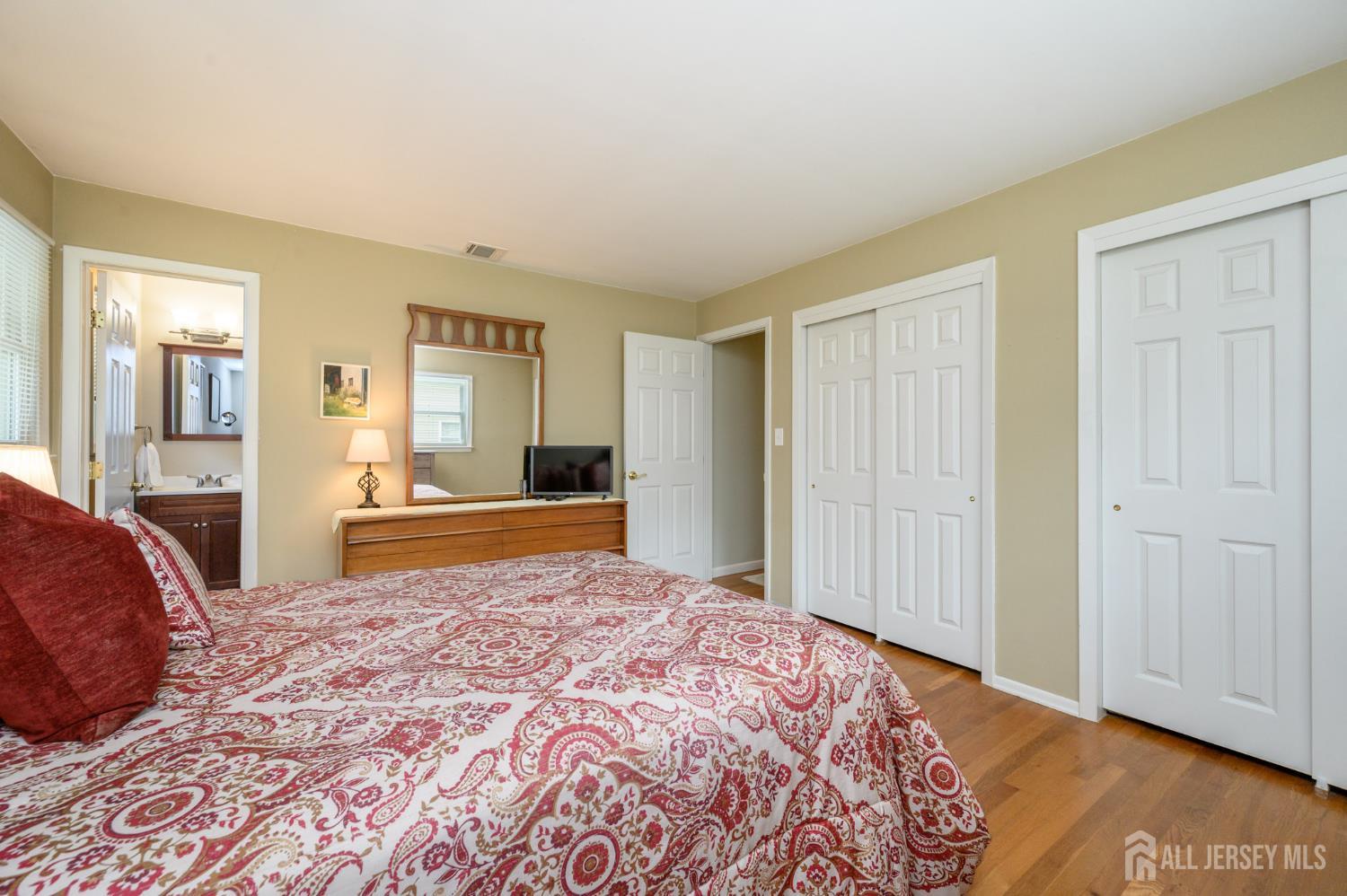 29 Rutgers Road Clark, NJ 07066 - Photo 21 of 40