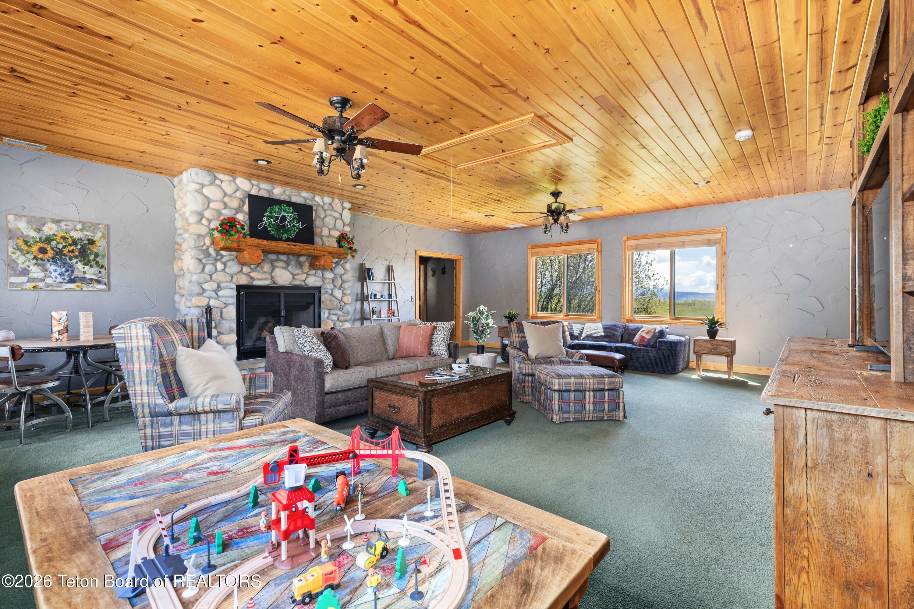 138 W Forest Star Valley Ranch, WY 83127 - Photo 46 of 83 138 W Forest IMG_6351