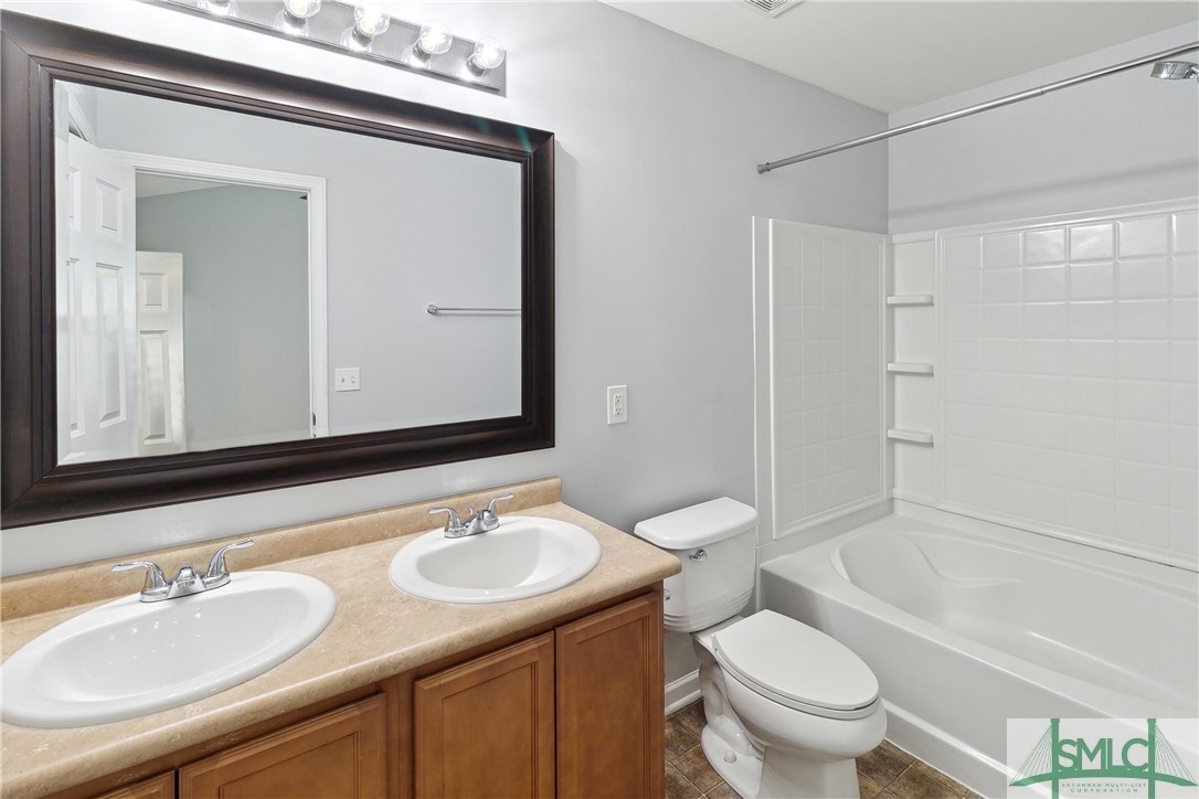 26 Transom Road Port Wentworth, GA 31407 - Photo 25 of 38 Primary bathroom
