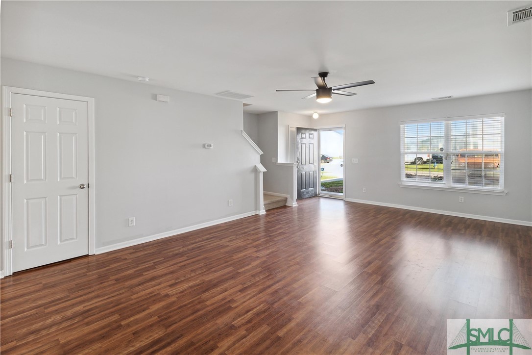 26 Transom Road Port Wentworth, GA 31407 - Photo 7 of 38 Huge living room with laminate flooring