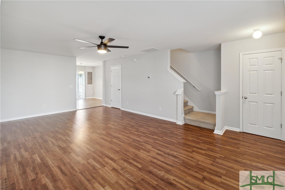 26 Transom Road Port Wentworth, GA 31407 - Photo 8 of 38 Living room